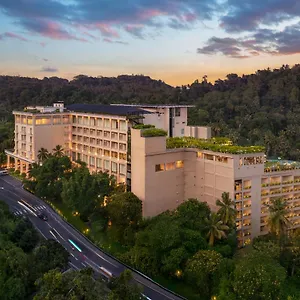 The Golden Crown Hotell Kandy