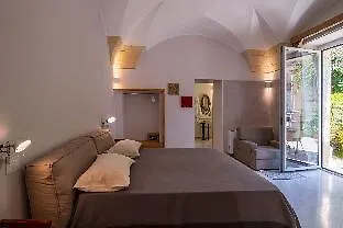 Dimora Storica Muratore Лечче 3*,